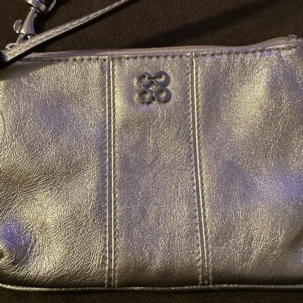 Coach wristlet NWT gold‎ - Picture 3 of 11